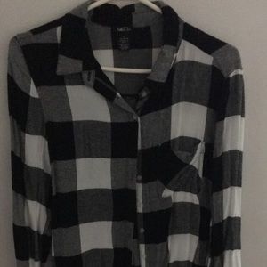 black and white plaid long sleeve tunic